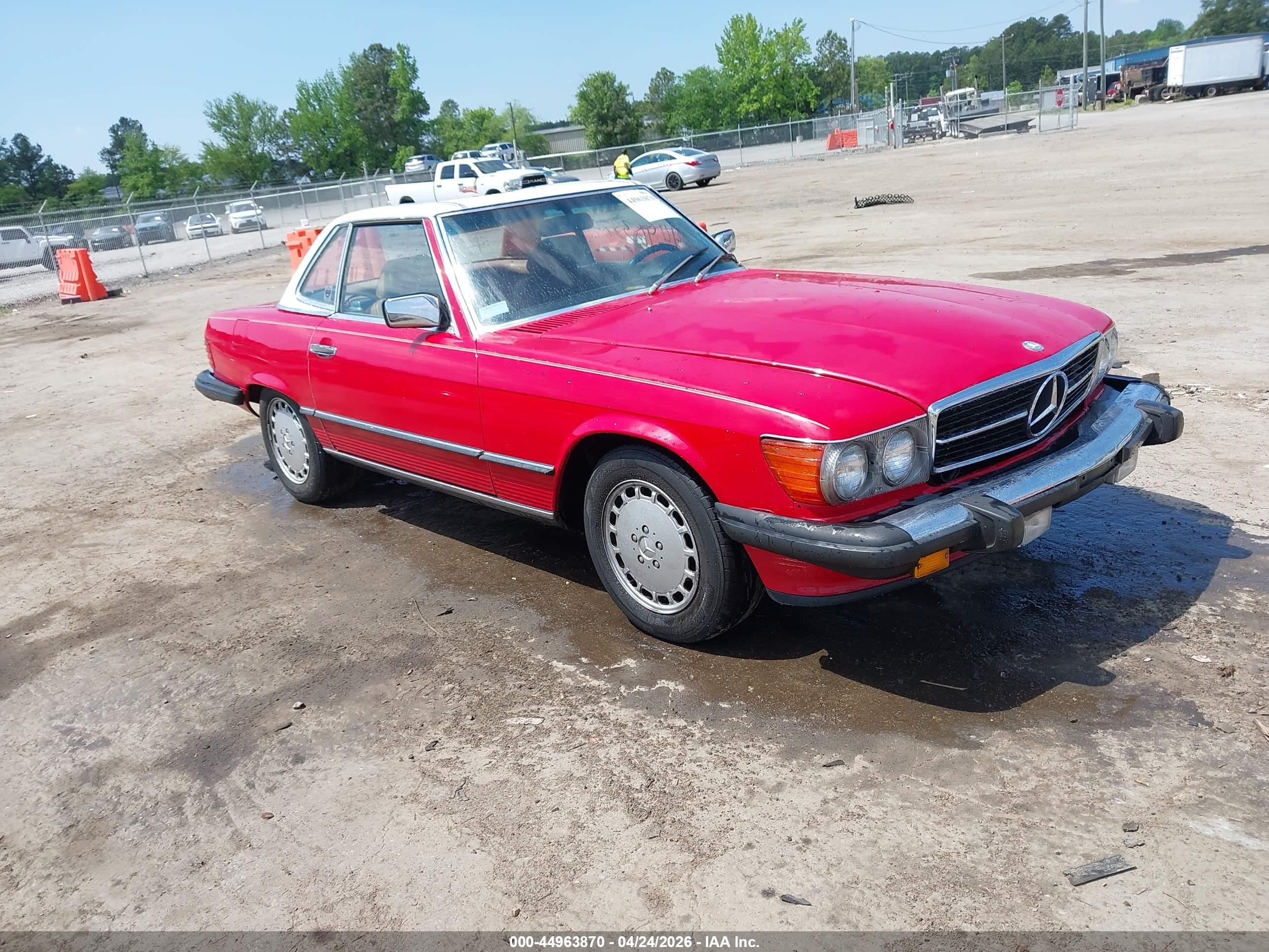 1988 Mercedes-benz 560 Sl Red vin: WDBBA48D0JA091480