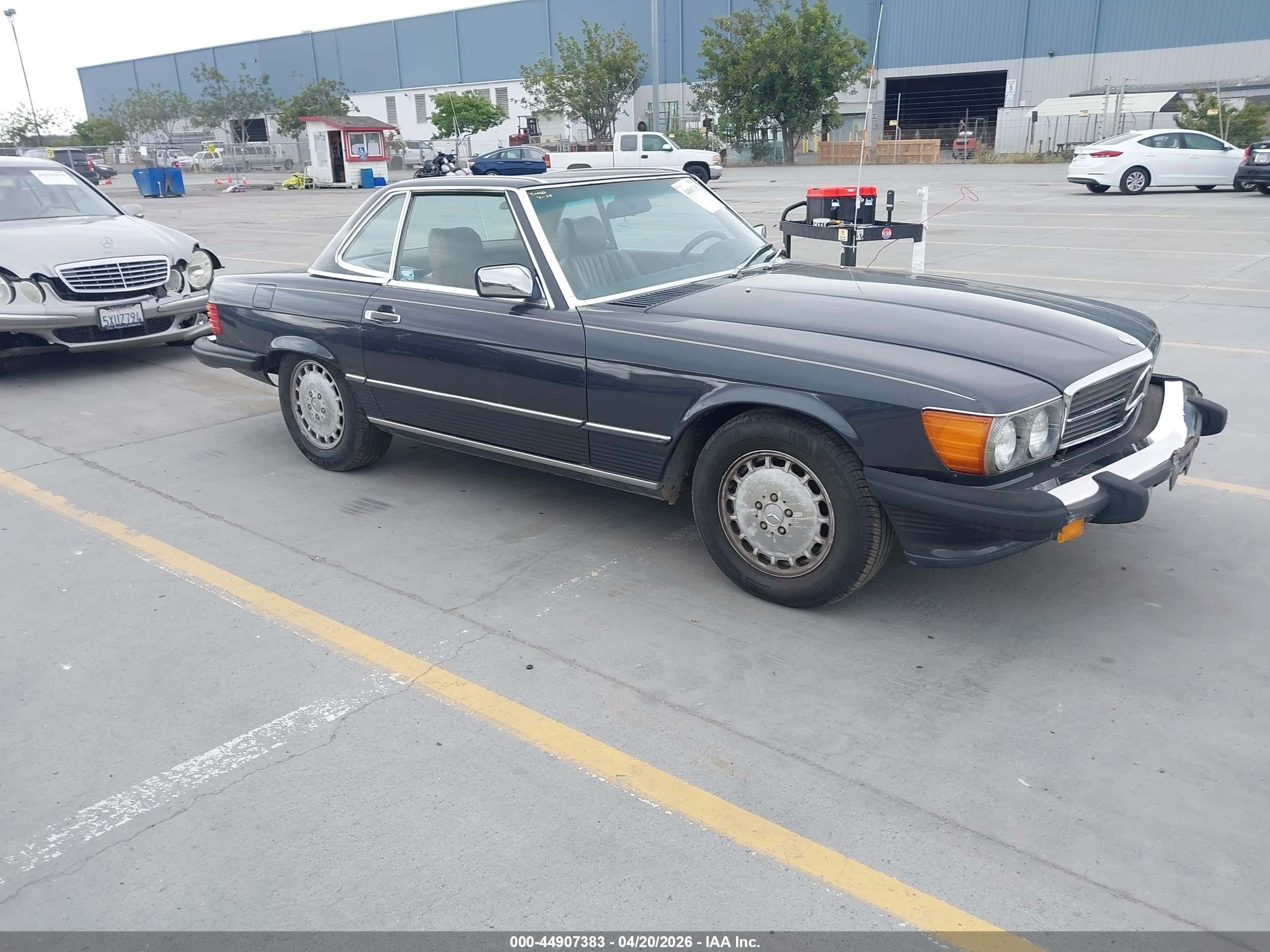 WDBBA48D1GA050221