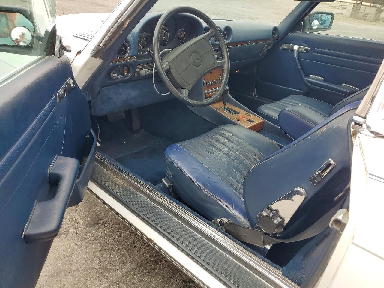 1987 Mercedes-benz 560 Sl White vin: WDBBA48D1HA056246