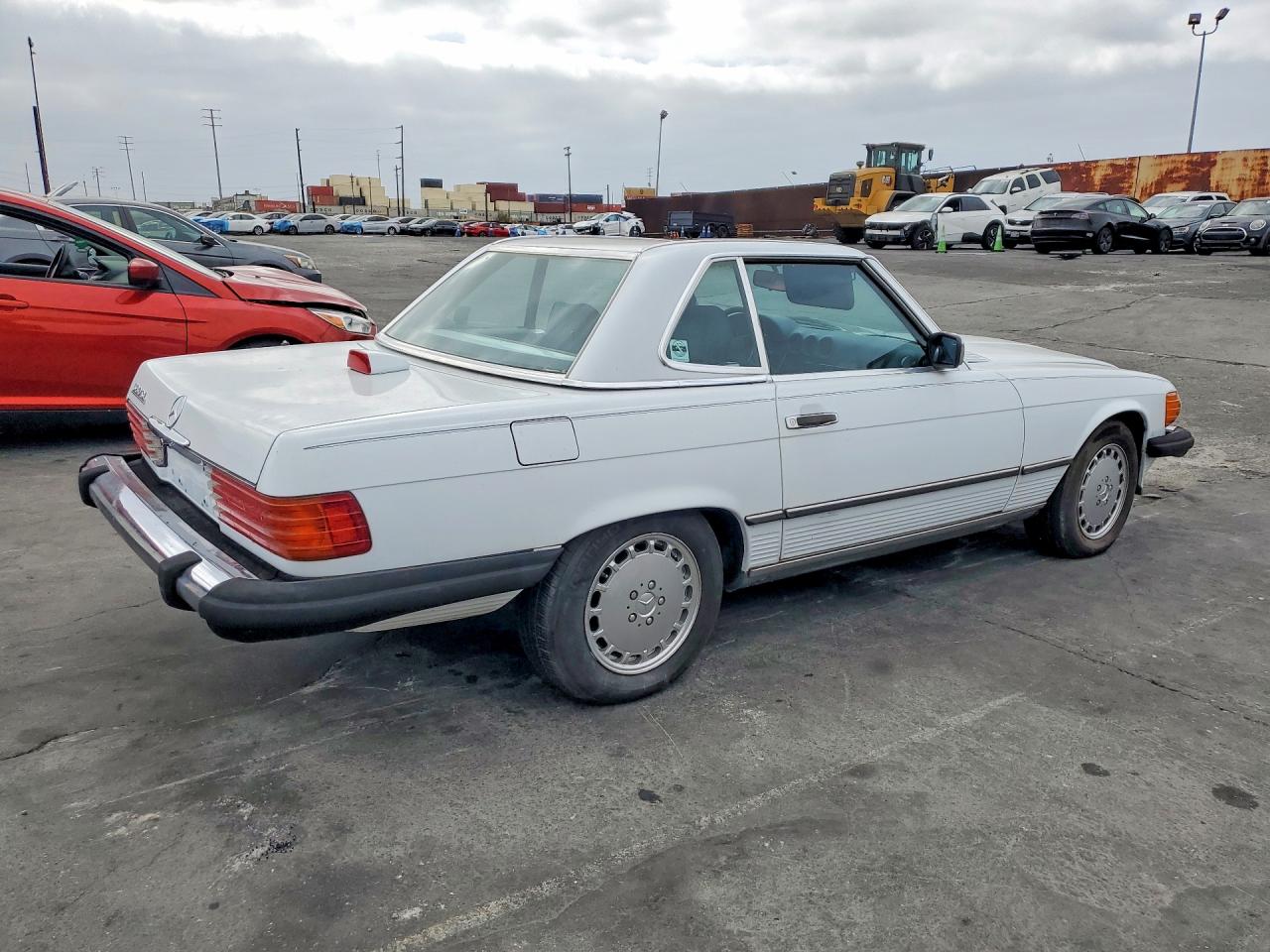 1987 Mercedes-benz 560 Sl White vin: WDBBA48D1HA056246