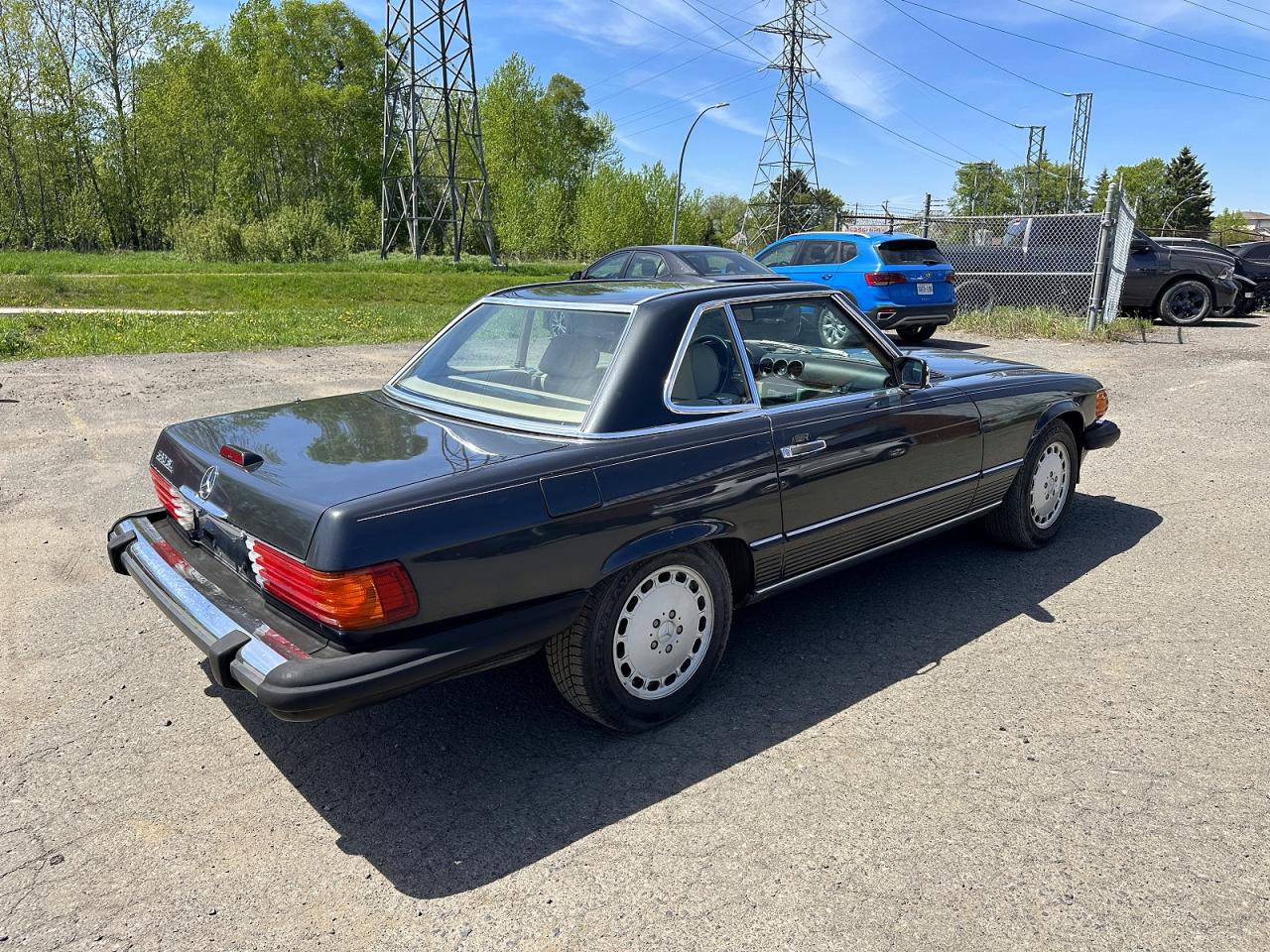 1988 Mercedes-benz 560 Sl Gray vin: WDBBA48D1JA082318