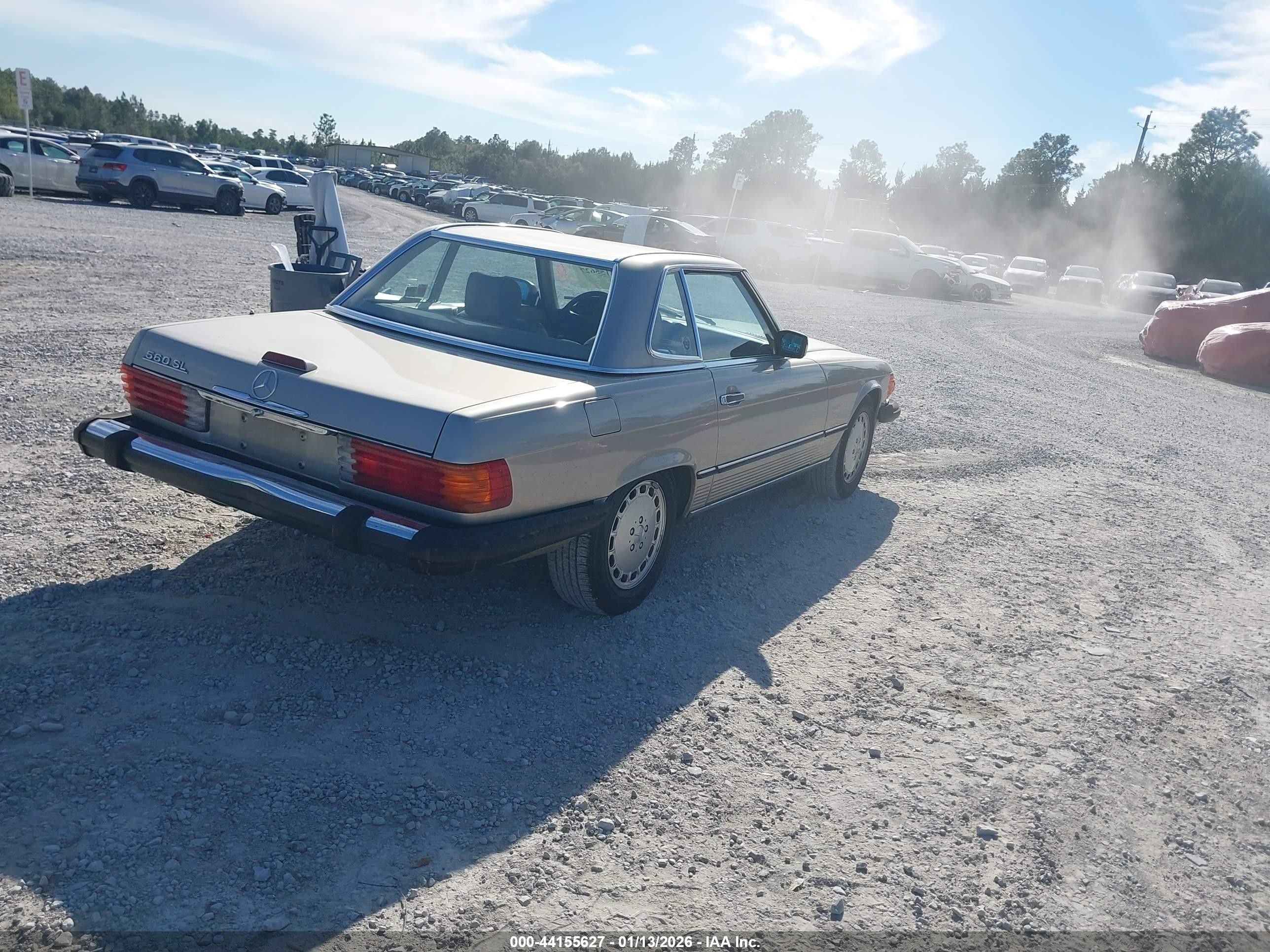 1989 Mercedes-benz 560 Sl Gold vin: WDBBA48D2KA092325