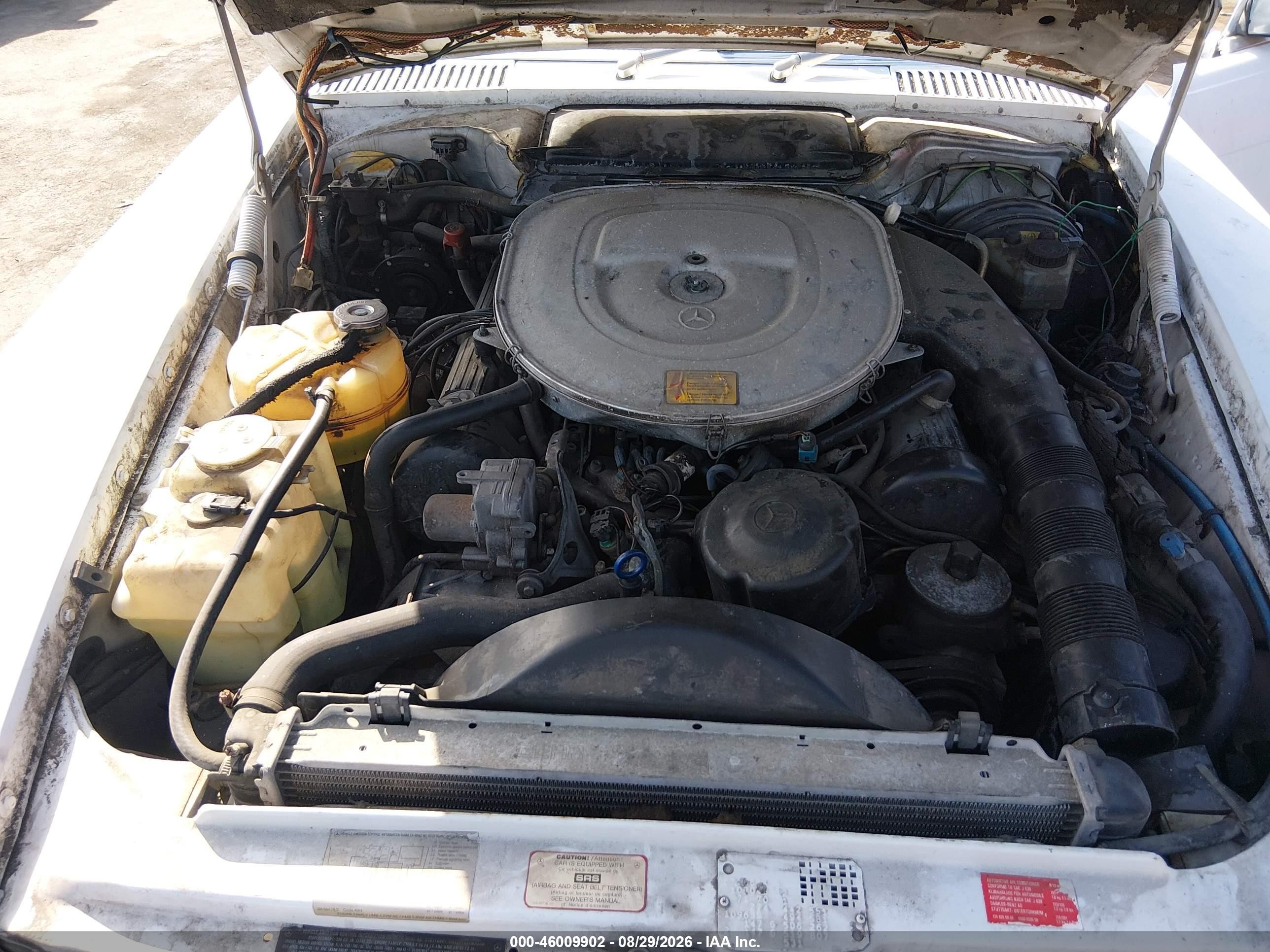 1987 Mercedes-benz 560 Sl Белый vin: WDBBA48D3HA058886