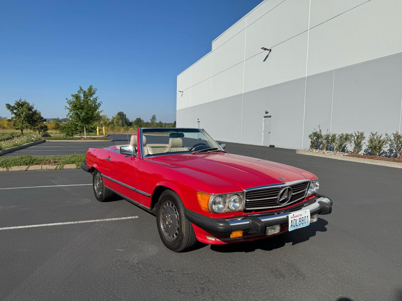 1987 Mercedes-benz 560 Sl Red vin: WDBBA48D3HA064333