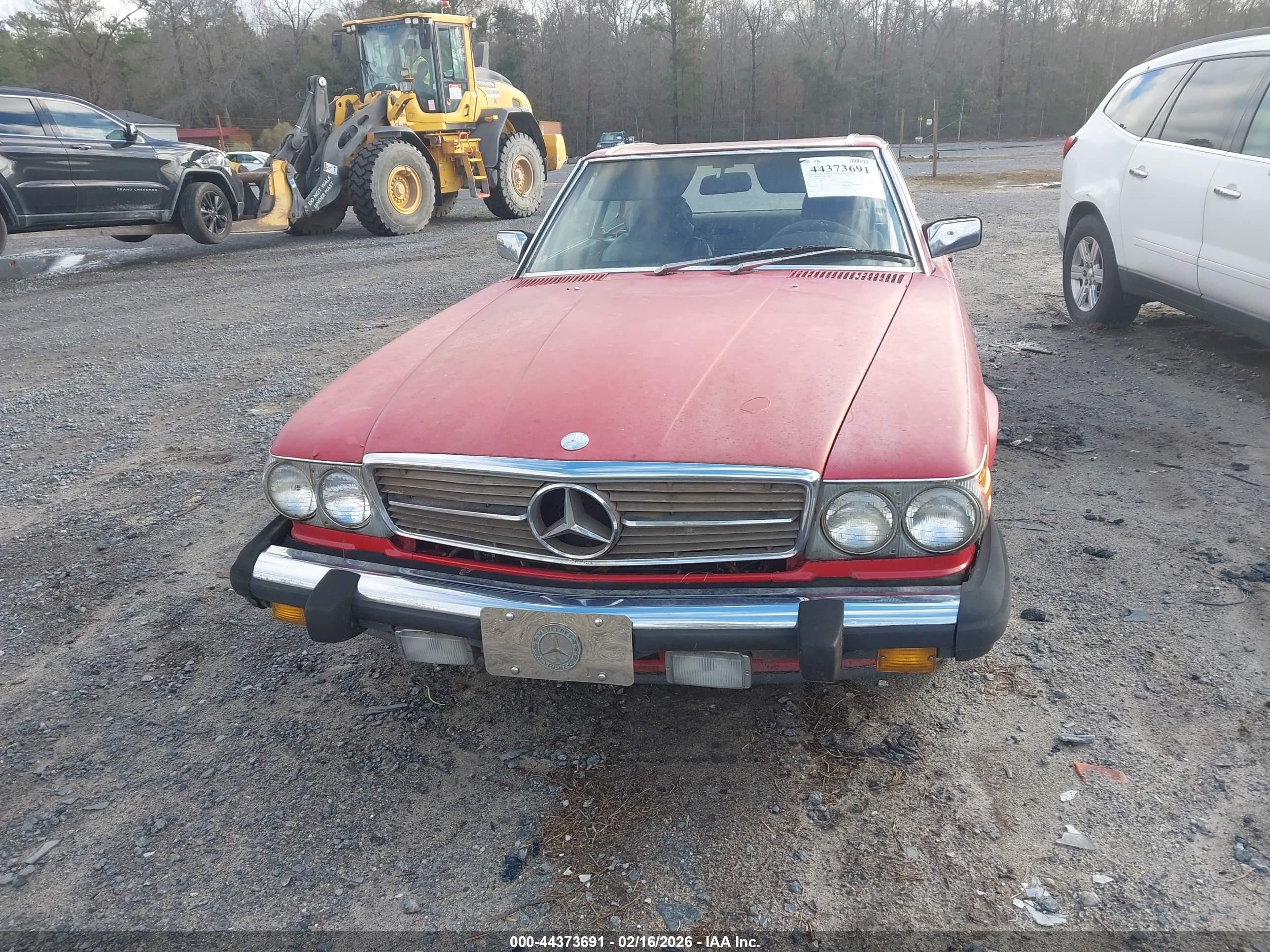 1987 Mercedes-benz 560 Sl Red vin: WDBBA48D3HA074439