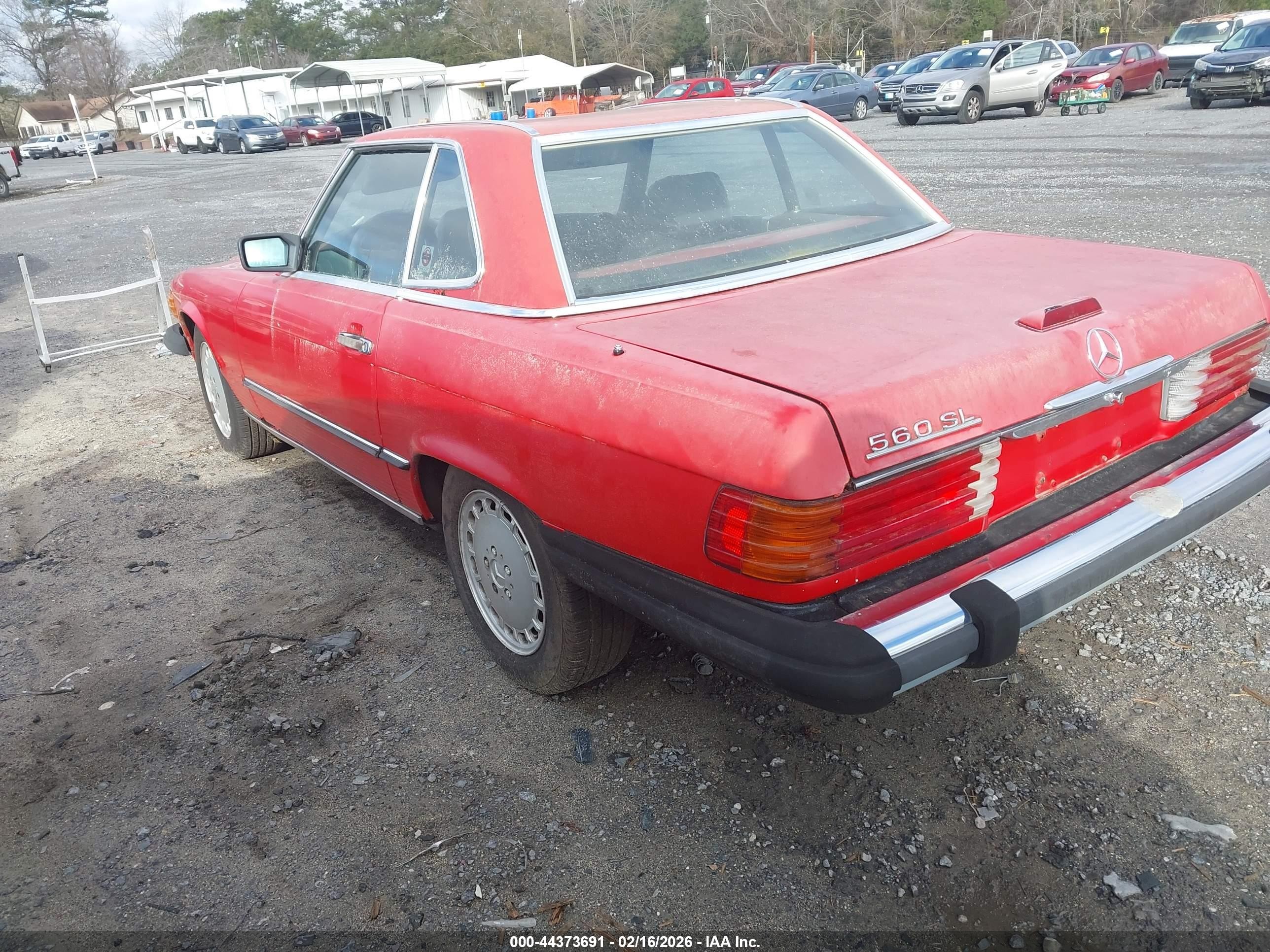 1987 Mercedes-benz 560 Sl Red vin: WDBBA48D3HA074439