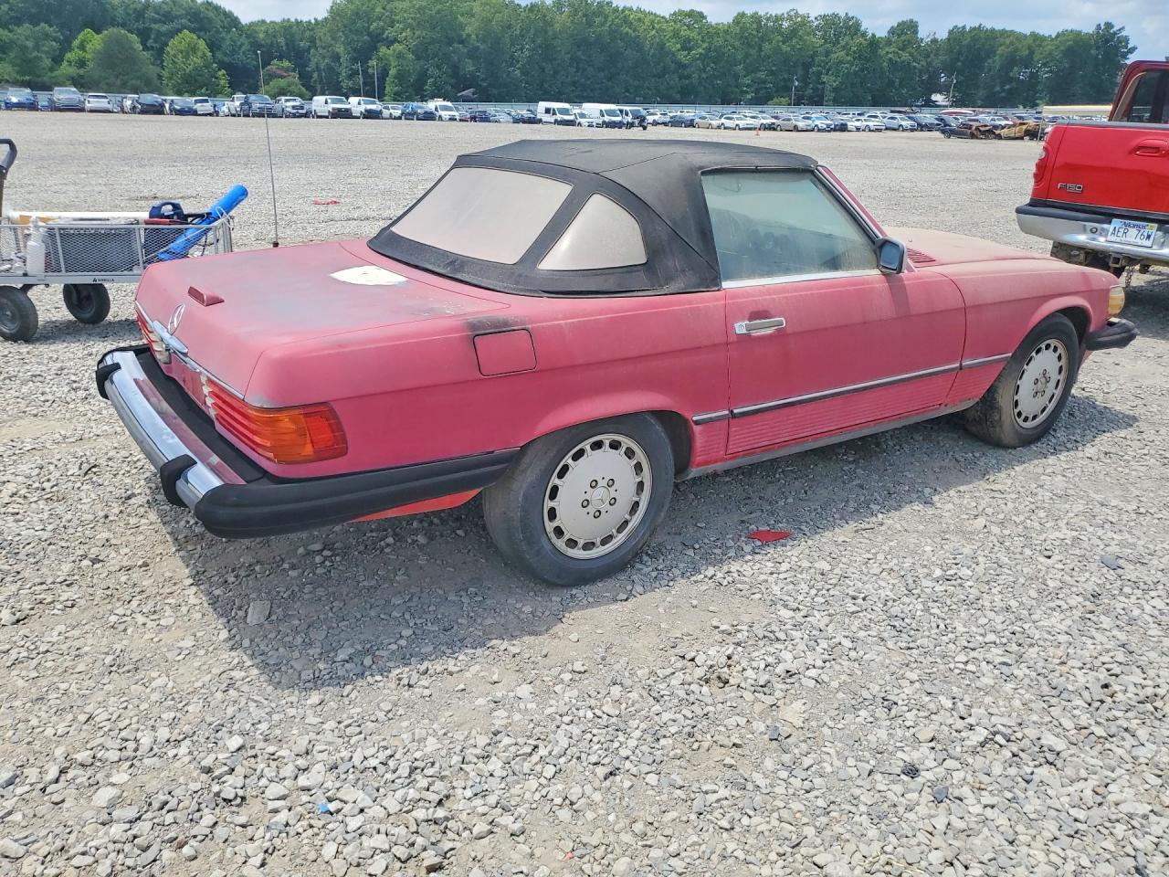 1987 Mercedes-benz 560 Sl Red vin: WDBBA48D4HA069993