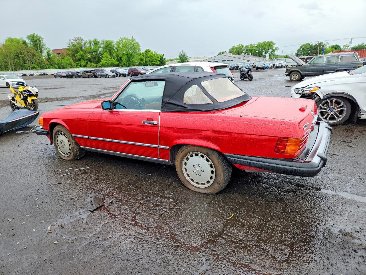 1988 Mercedes-benz 560 Sl Red vin: WDBBA48D4JA079963
