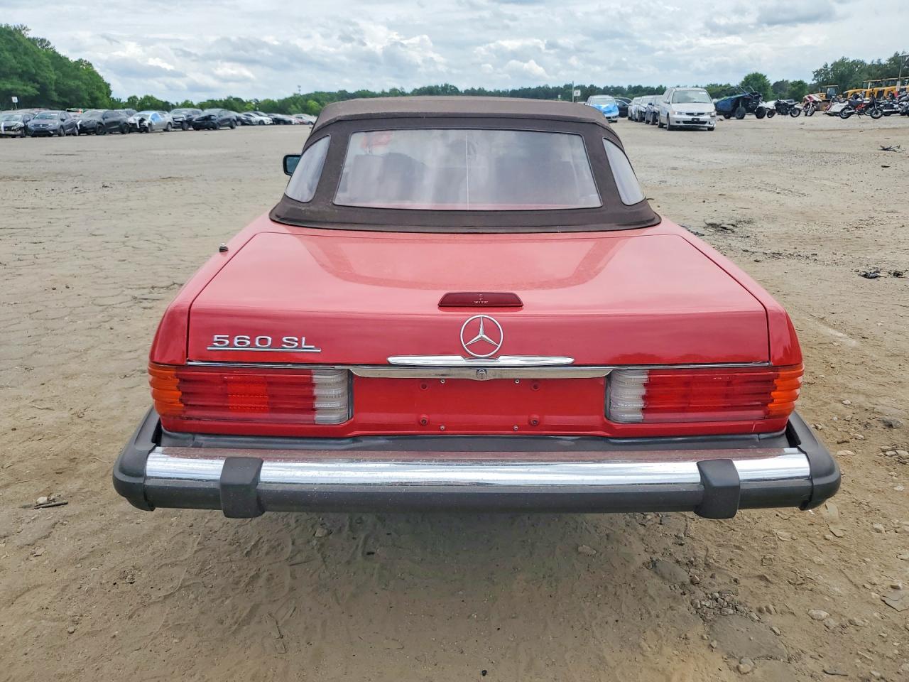 1988 Mercedes-benz 560 Sl Red vin: WDBBA48D4JA087593