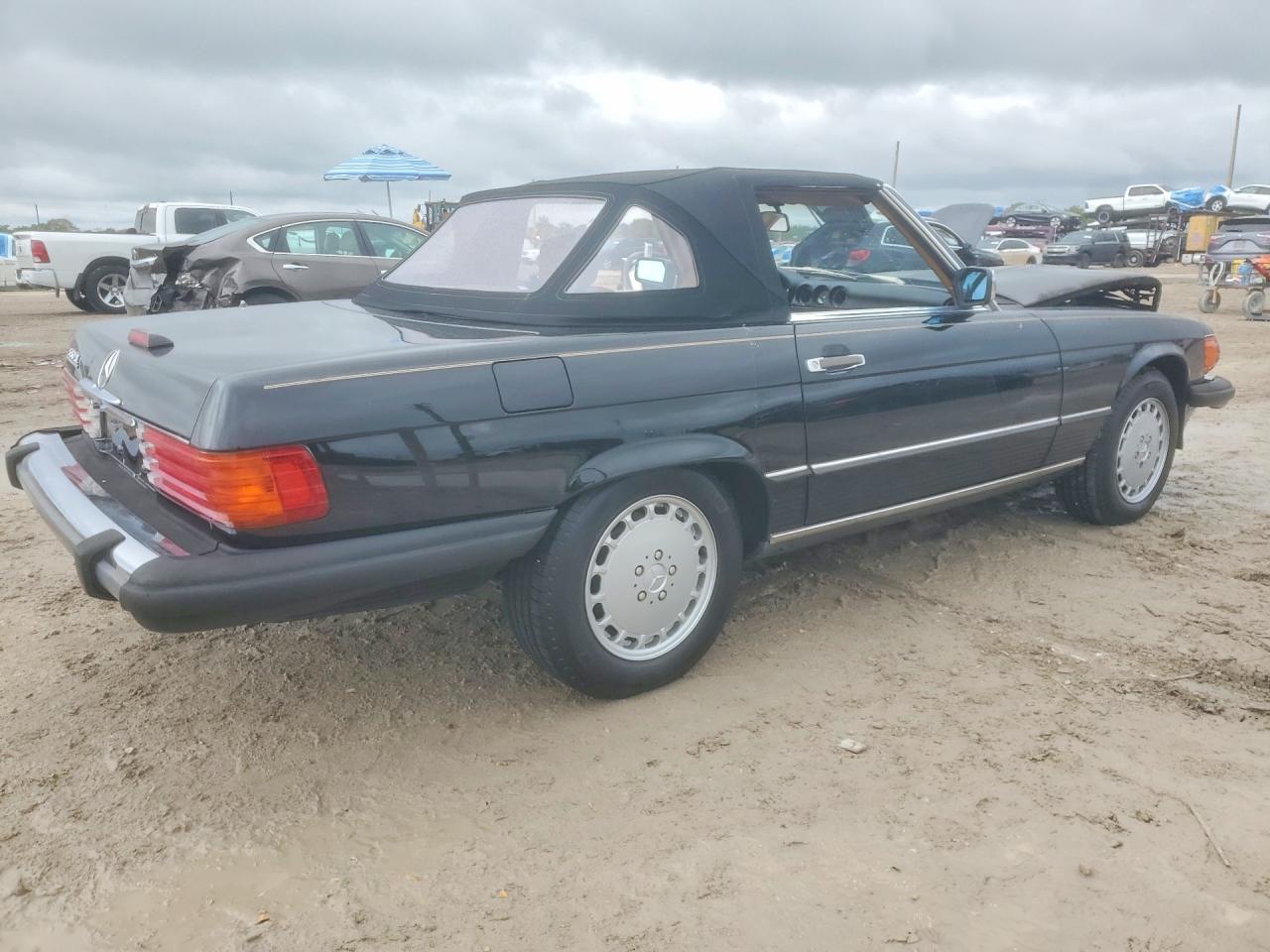 1989 Mercedes-benz 560 Sl Черный vin: WDBBA48D4KA094013
