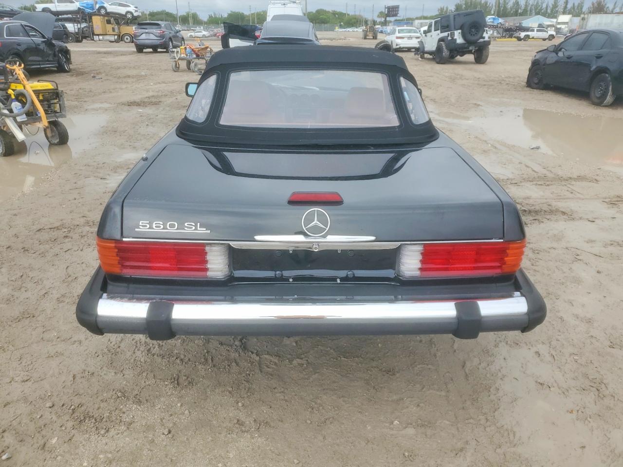 1989 Mercedes-benz 560 Sl Черный vin: WDBBA48D4KA094013