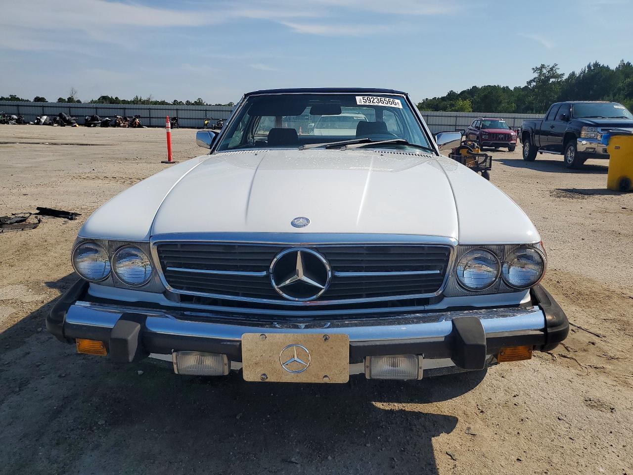1989 Mercedes-benz 560 Sl Белый vin: WDBBA48D4KA098305