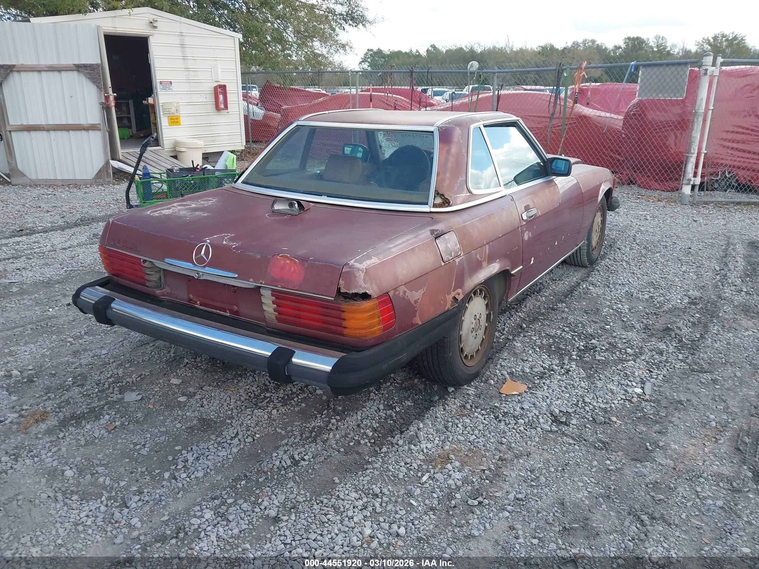 1986 Mercedes-benz 560 Sl Red vin: WDBBA48D5GA037990