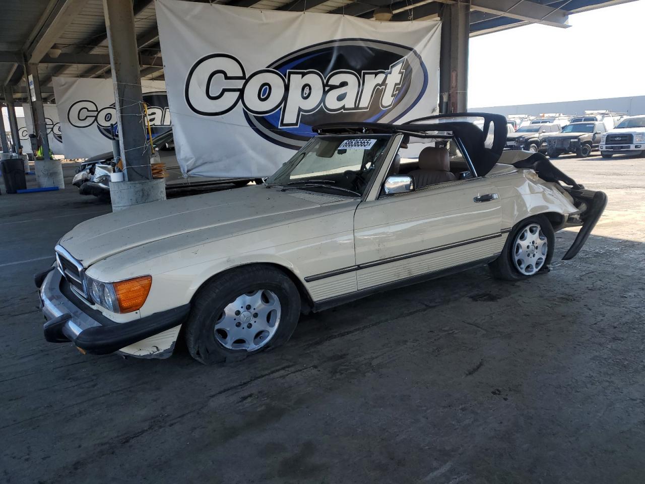 1987 Mercedes-benz 560 Sl Cream vin: WDBBA48D5HA059697