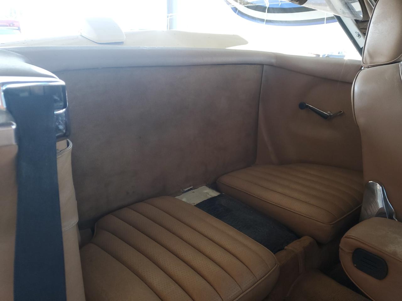 1987 Mercedes-benz 560 Sl Cream vin: WDBBA48D5HA059697