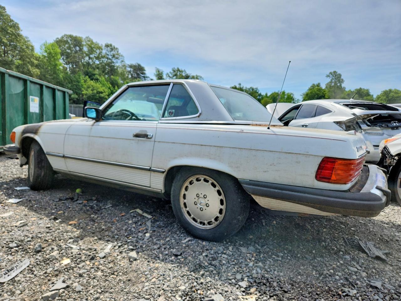 1988 Mercedes-benz 560 Sl Белый vin: WDBBA48D5JA079972