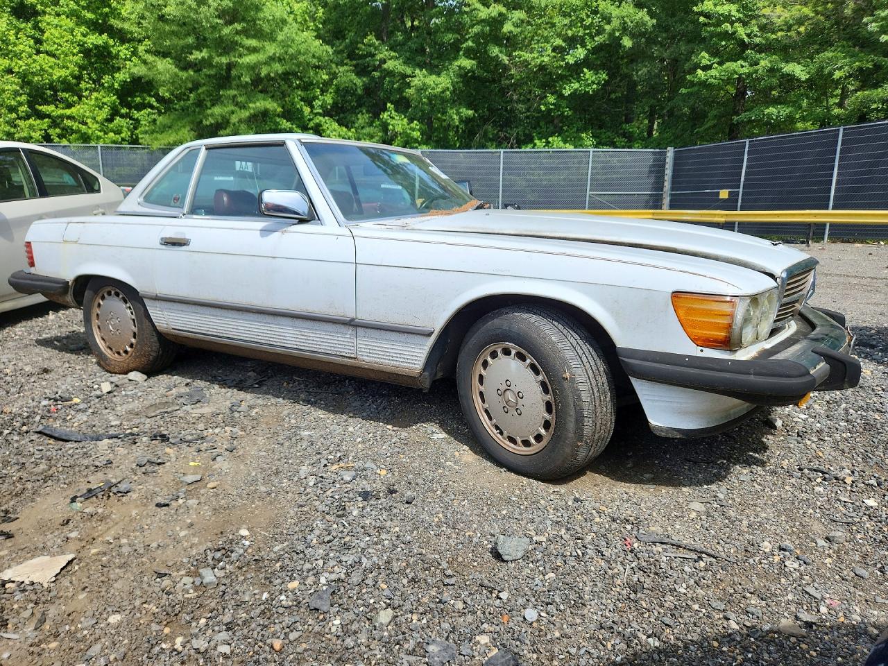 1988 Mercedes-benz 560 Sl Белый vin: WDBBA48D5JA079972