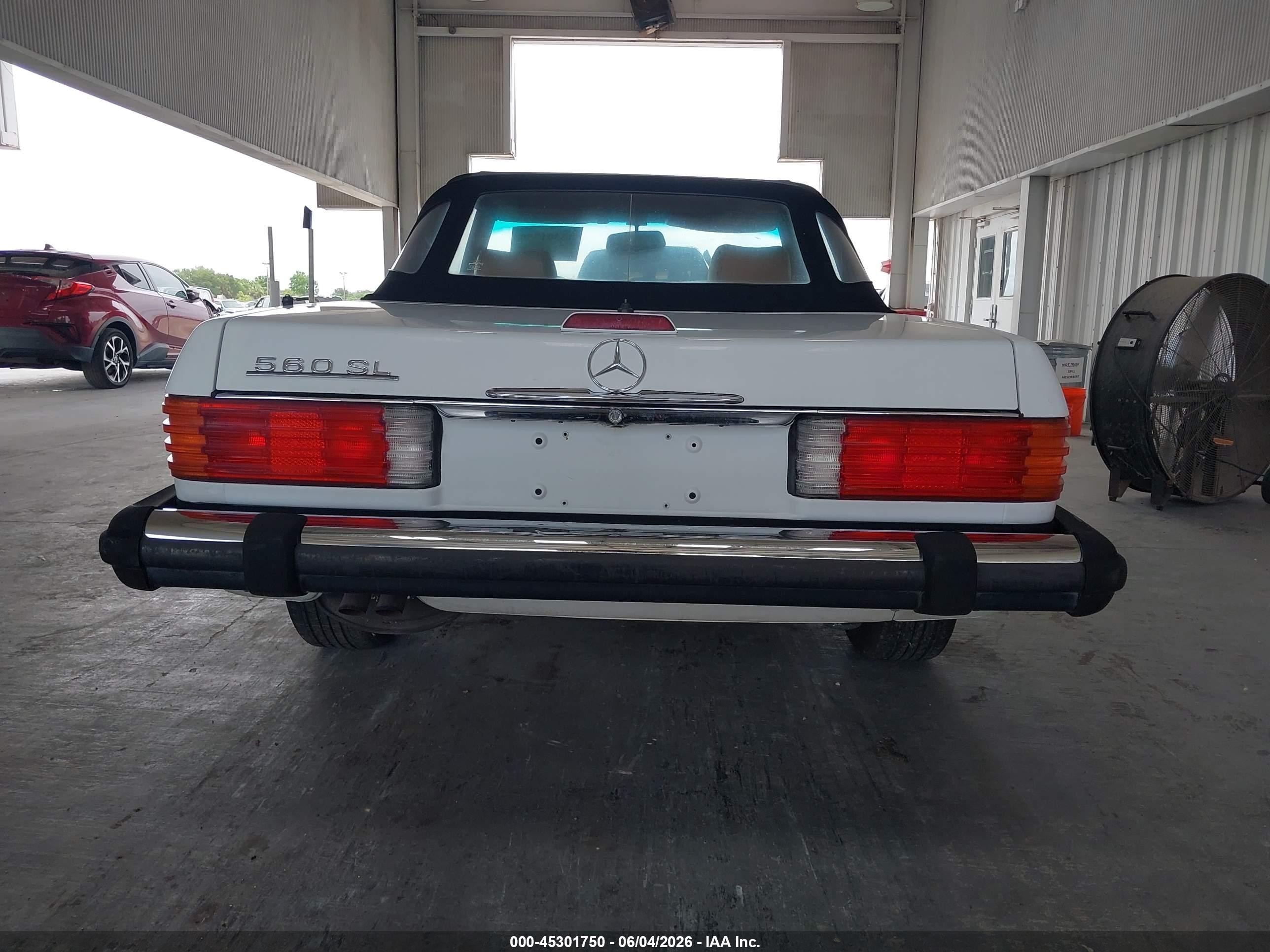 1989 Mercedes-benz 560 Sl White vin: WDBBA48D5KA094621