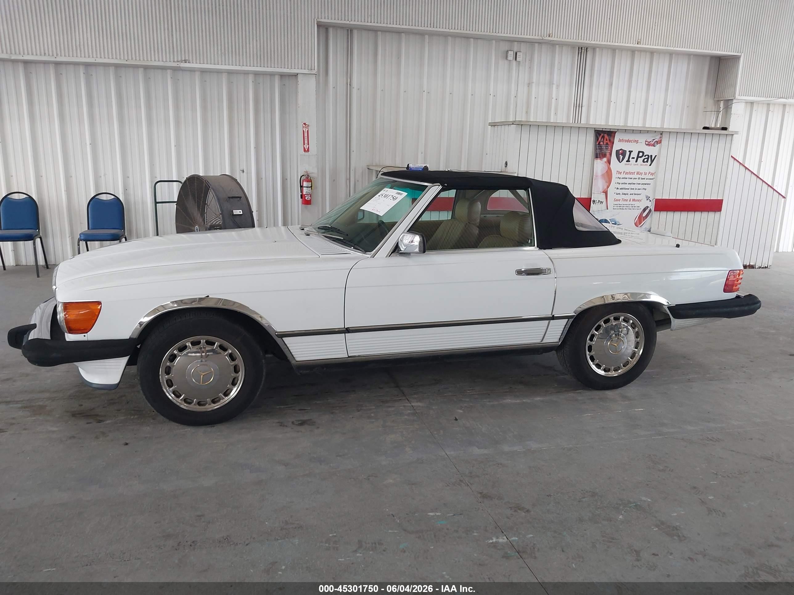 1989 Mercedes-benz 560 Sl White vin: WDBBA48D5KA094621