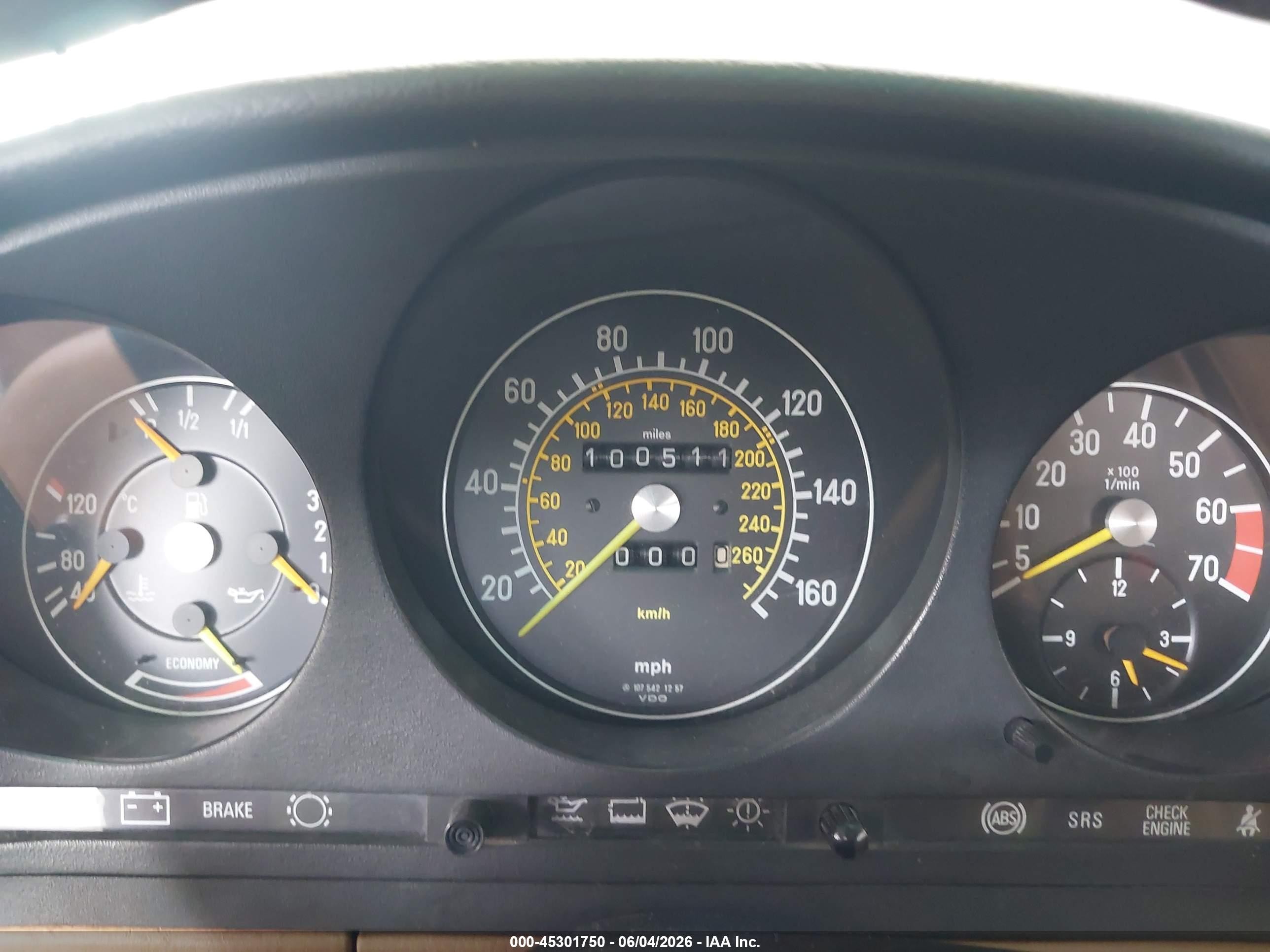 1989 Mercedes-benz 560 Sl White vin: WDBBA48D5KA094621