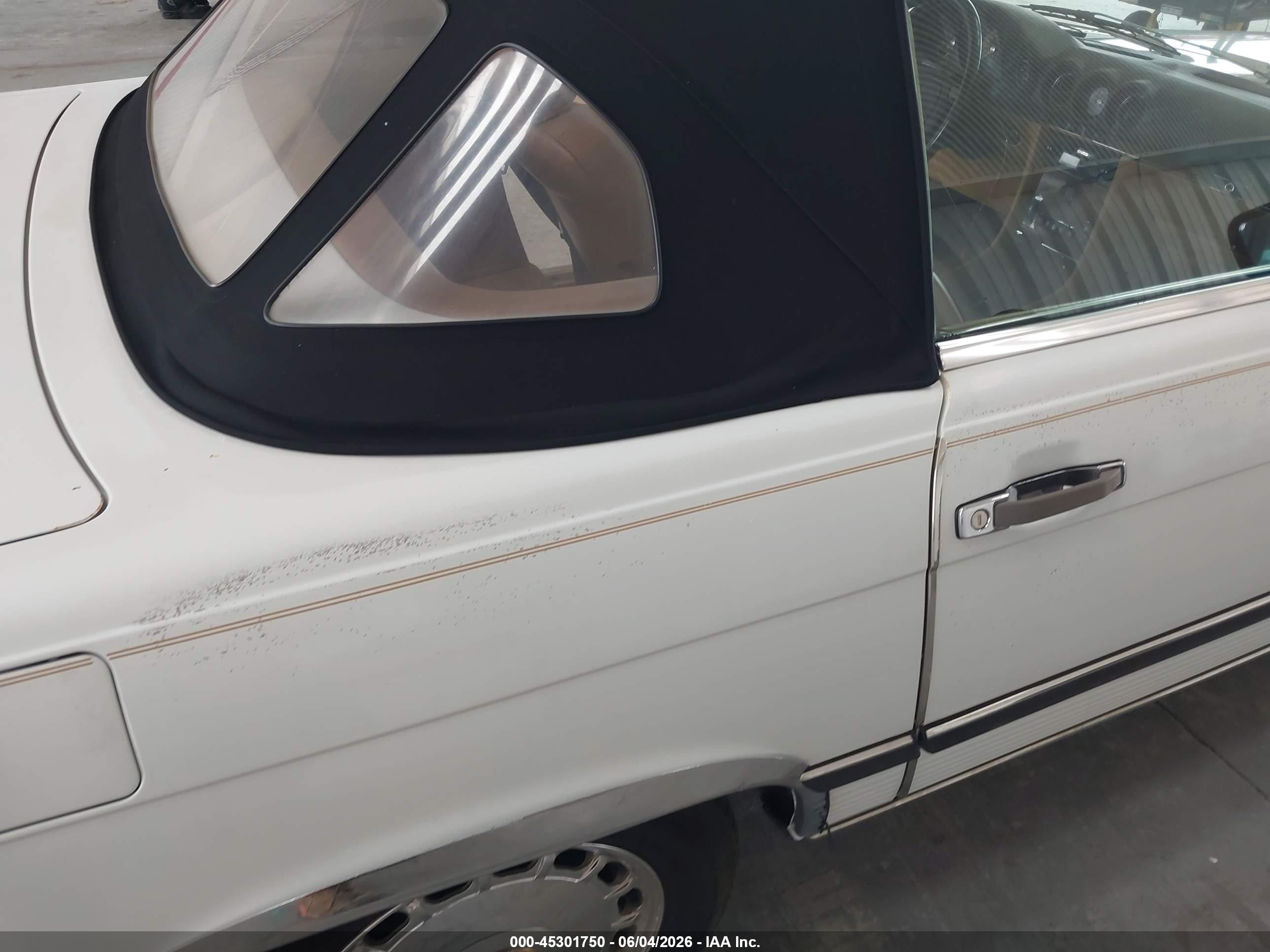 1989 Mercedes-benz 560 Sl White vin: WDBBA48D5KA094621
