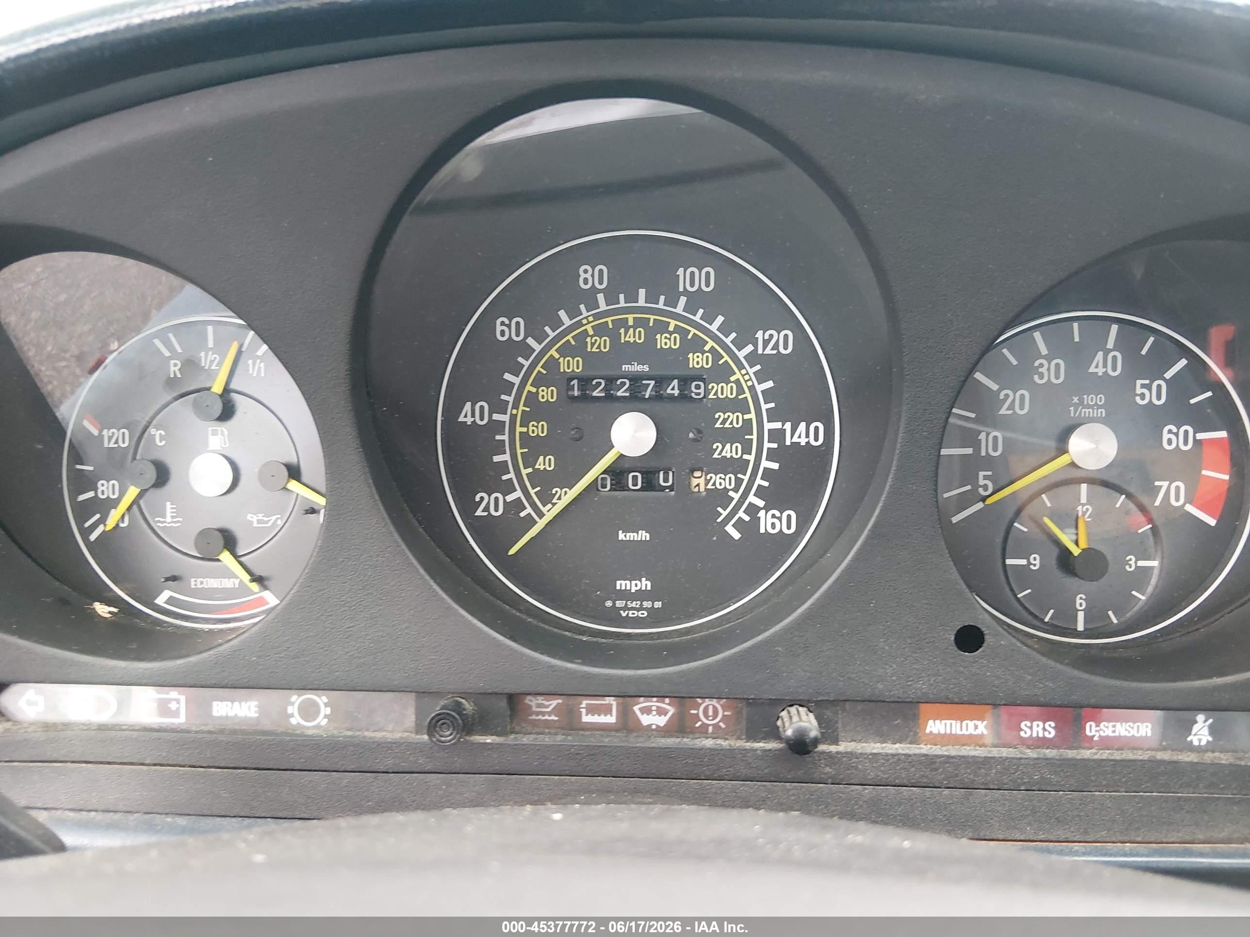 1986 Mercedes-benz 560 Sl Silver vin: WDBBA48D6GA042907
