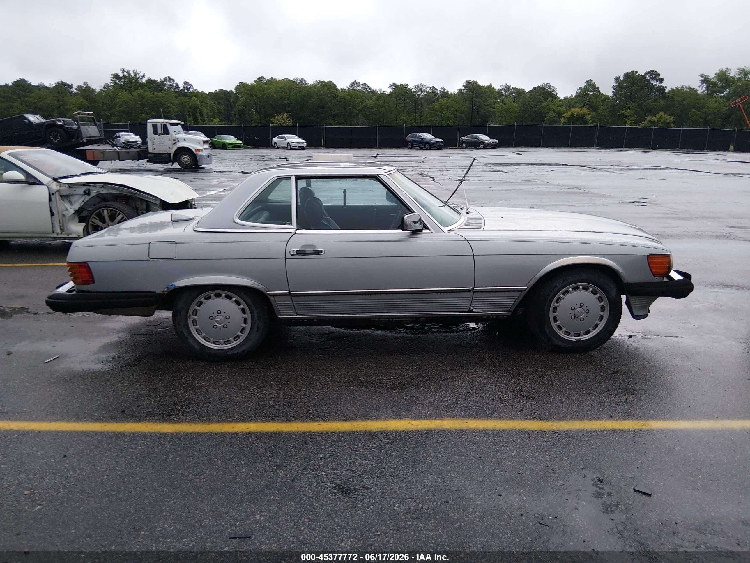1986 Mercedes-benz 560 Sl Silver vin: WDBBA48D6GA042907
