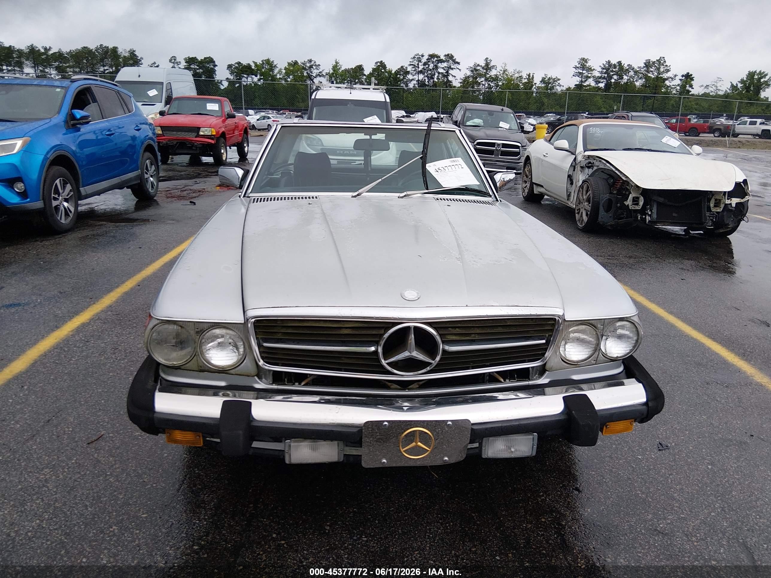 1986 Mercedes-benz 560 Sl Silver vin: WDBBA48D6GA042907