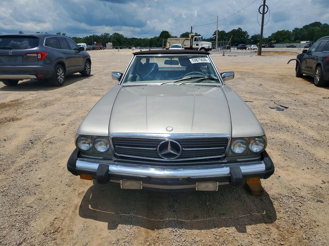 1986 Mercedes-benz 560 Sl Beige vin: WDBBA48D6GA051669