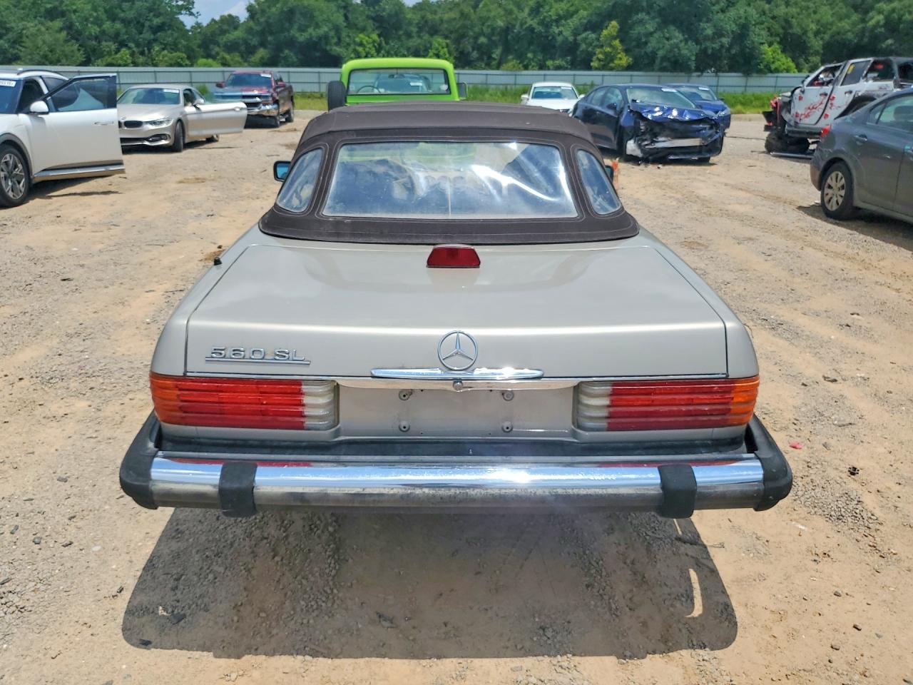 1986 Mercedes-benz 560 Sl Beige vin: WDBBA48D6GA051669