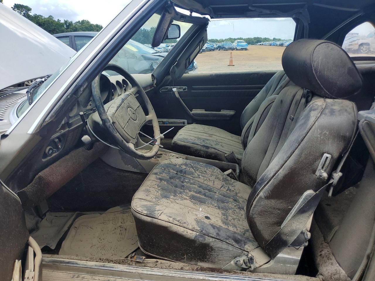 1986 Mercedes-benz 560 Sl Beige vin: WDBBA48D6GA051669