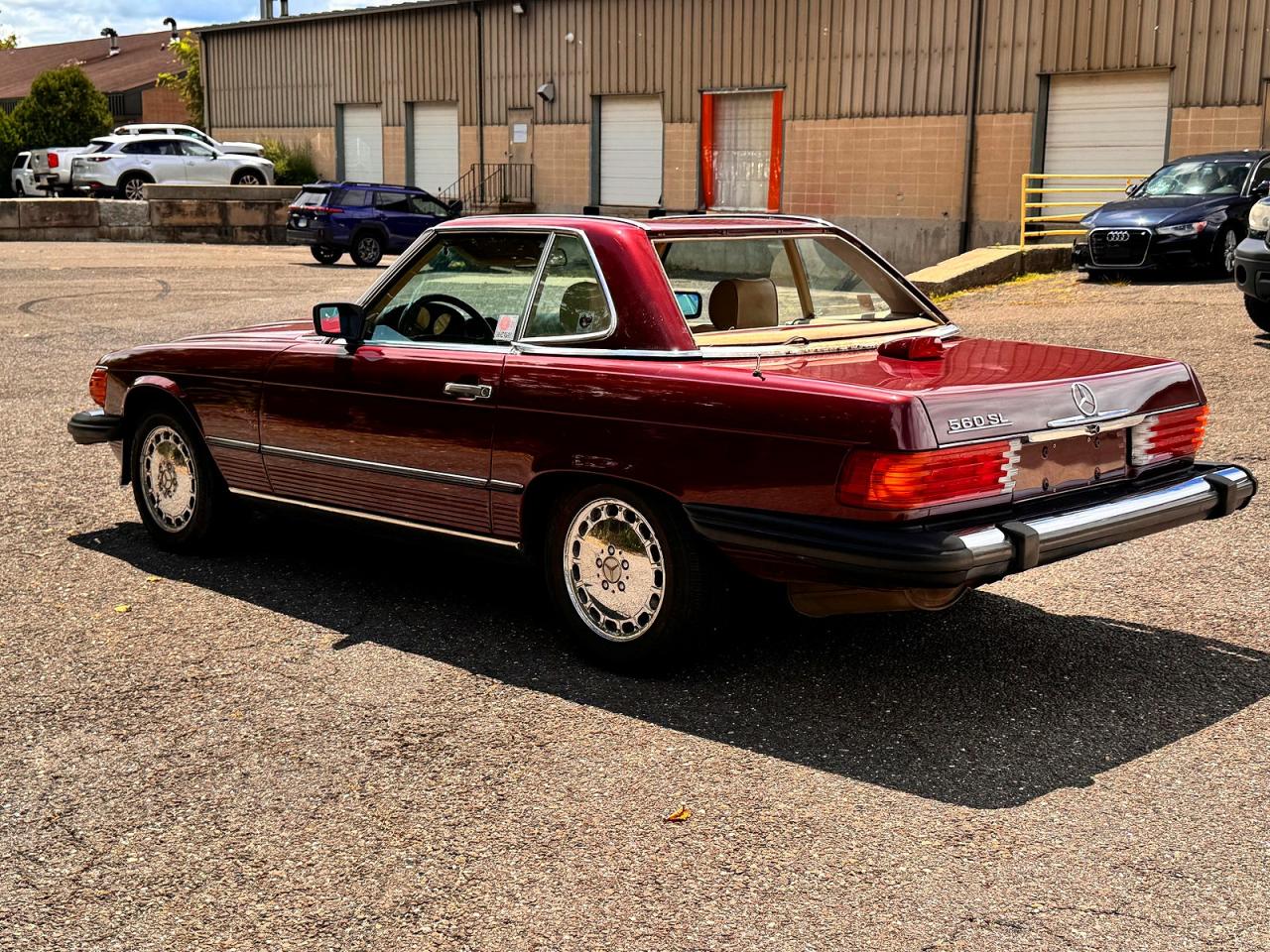 1987 Mercedes-benz 560 Sl Burgundy vin: WDBBA48D6HA062625