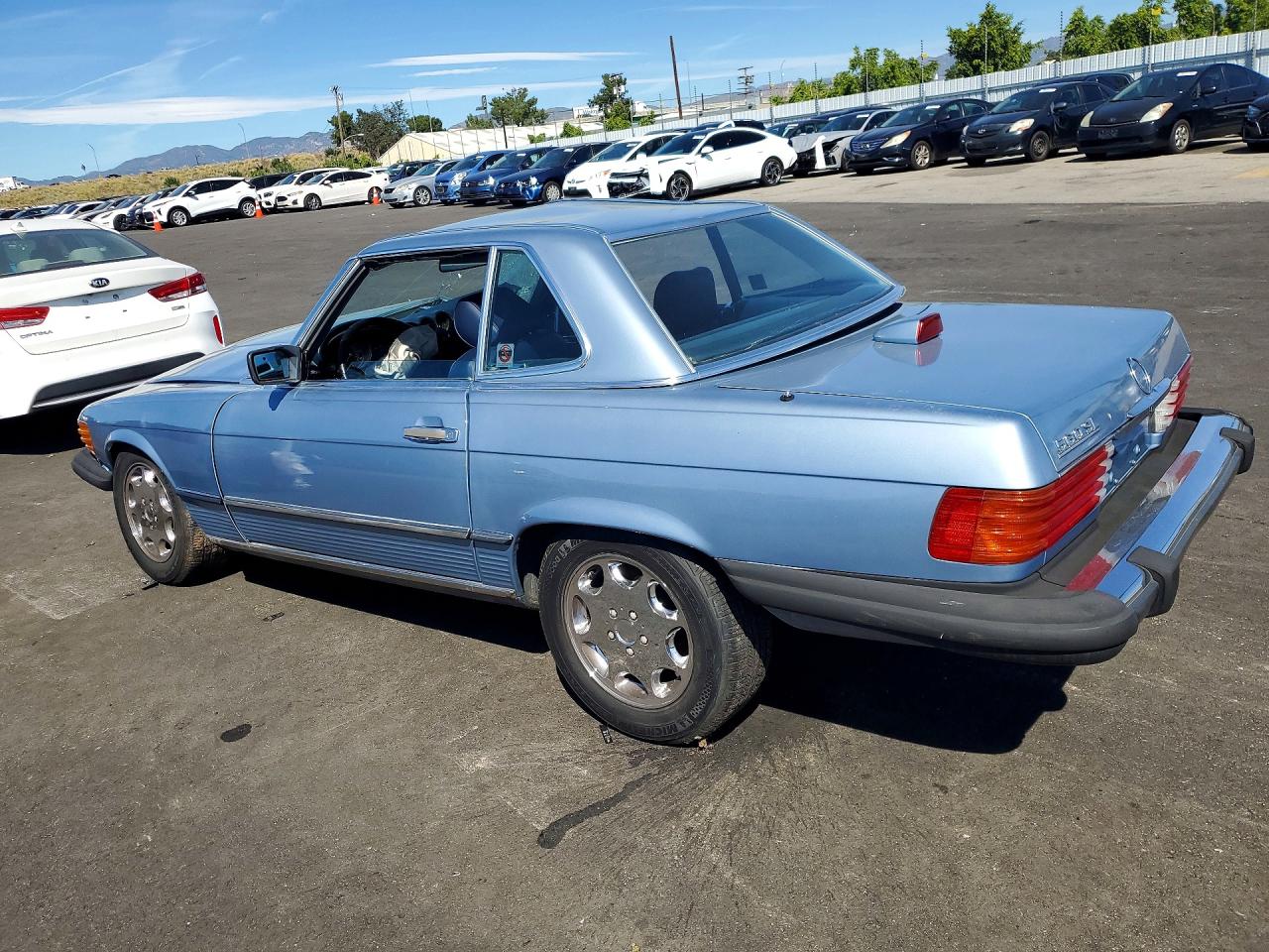 1987 Mercedes-benz 560 Sl Синий vin: WDBBA48D6HA064052