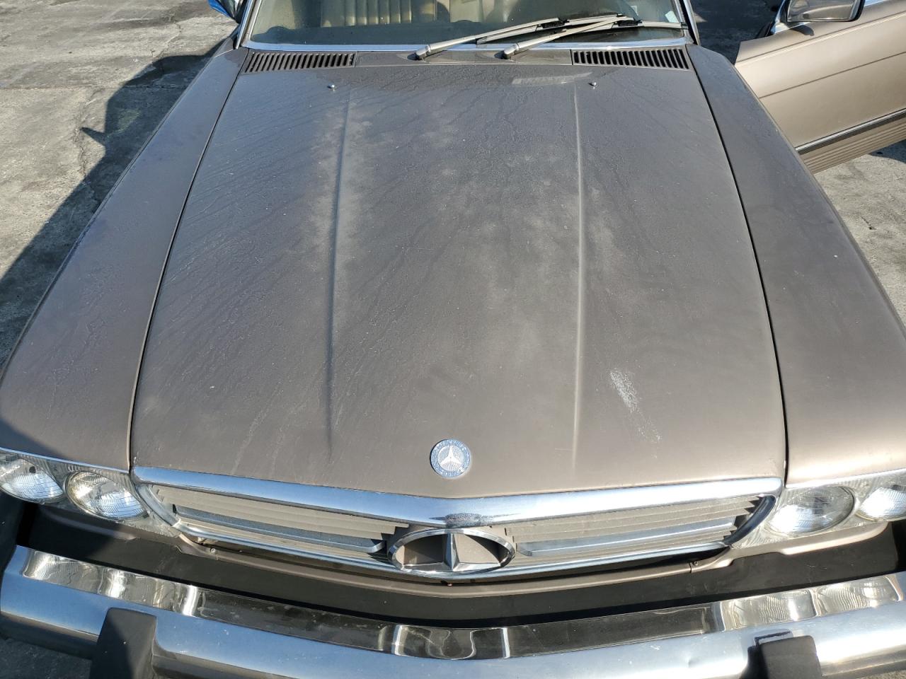 1987 Mercedes-benz 560 Sl Gold vin: WDBBA48D6HA072040