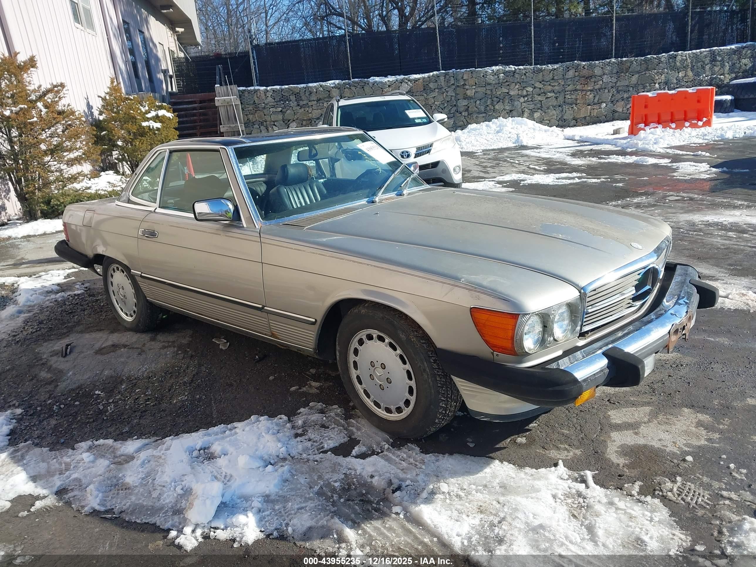 1986 Mercedes-benz 560 Sl Серый vin: WDBBA48D7GA038848