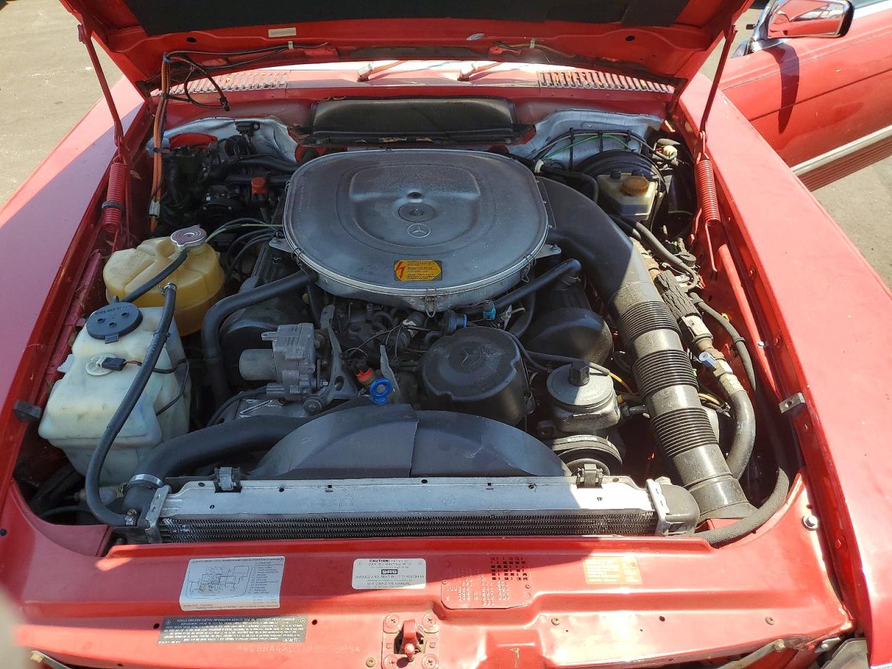 1987 Mercedes-benz 560 Sl Red vin: WDBBA48D7HA057689