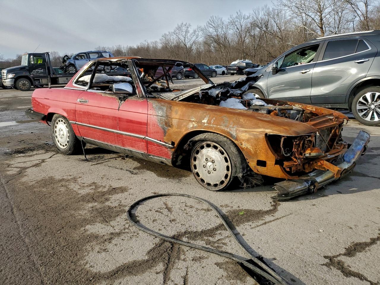 1987 Mercedes-benz 560 Sl Burgundy vin: WDBBA48D7HA074766