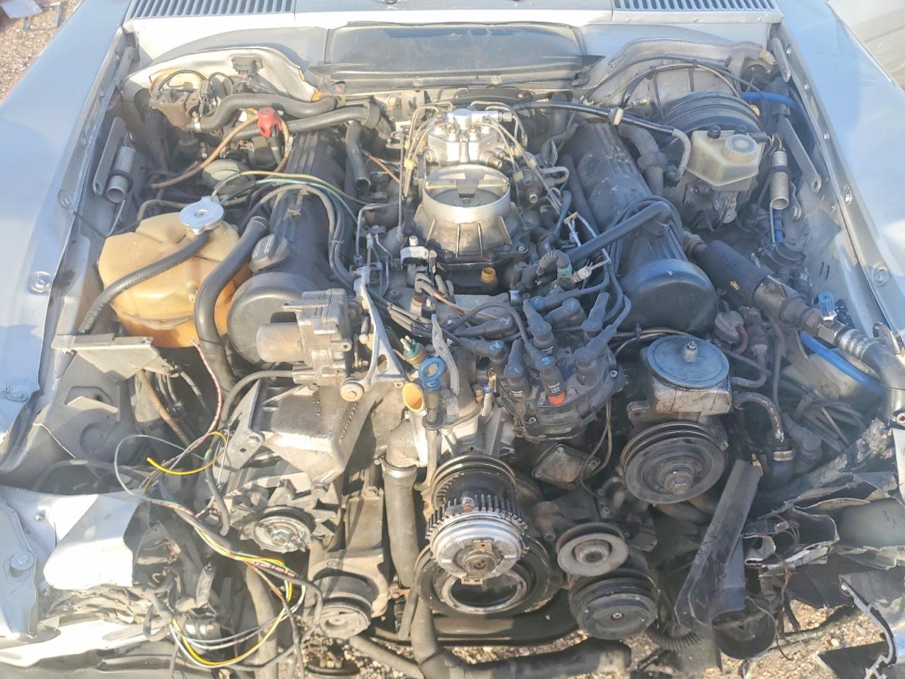 1988 Mercedes-benz 560 Sl Серебряный vin: WDBBA48D7JA085529