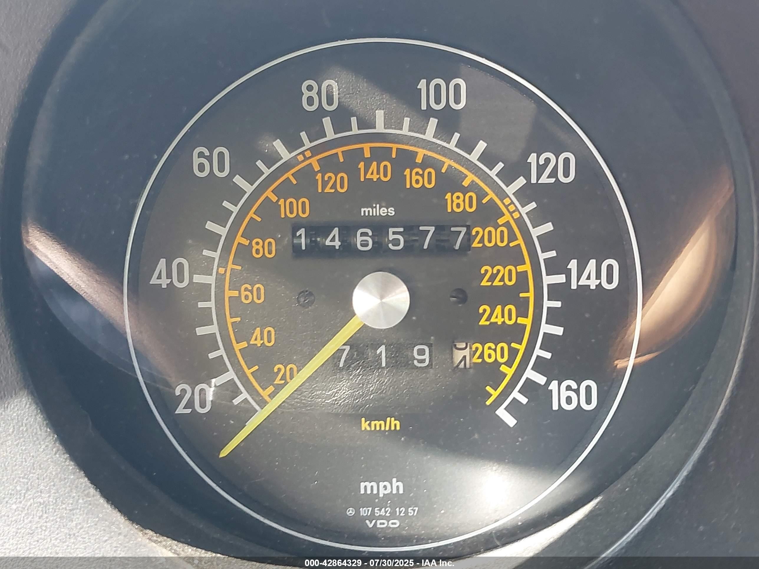 1988 Mercedes-benz 560 Sl Beige vin: WDBBA48D7JA089340