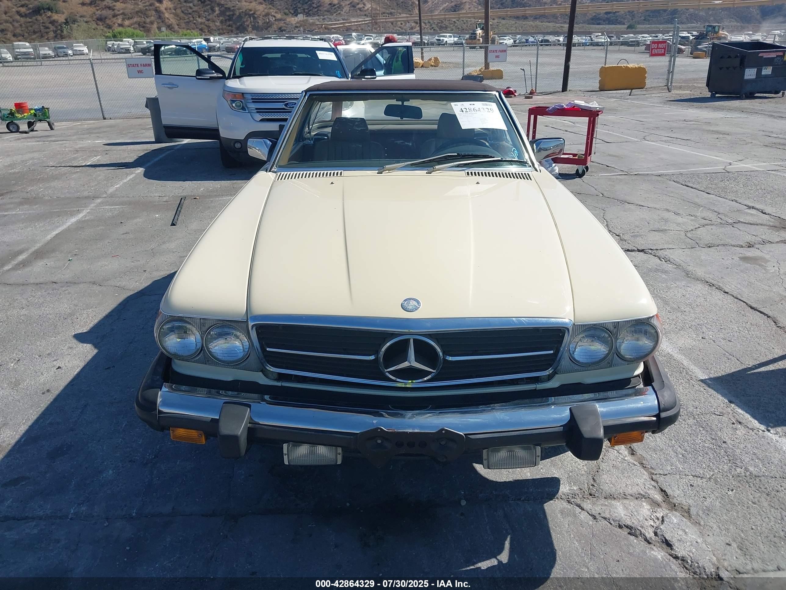 1988 Mercedes-benz 560 Sl Beige vin: WDBBA48D7JA089340