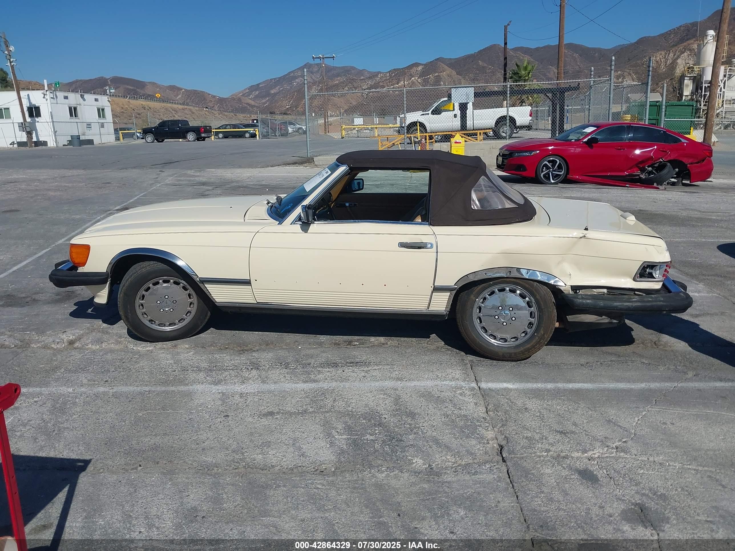 1988 Mercedes-benz 560 Sl Beige vin: WDBBA48D7JA089340