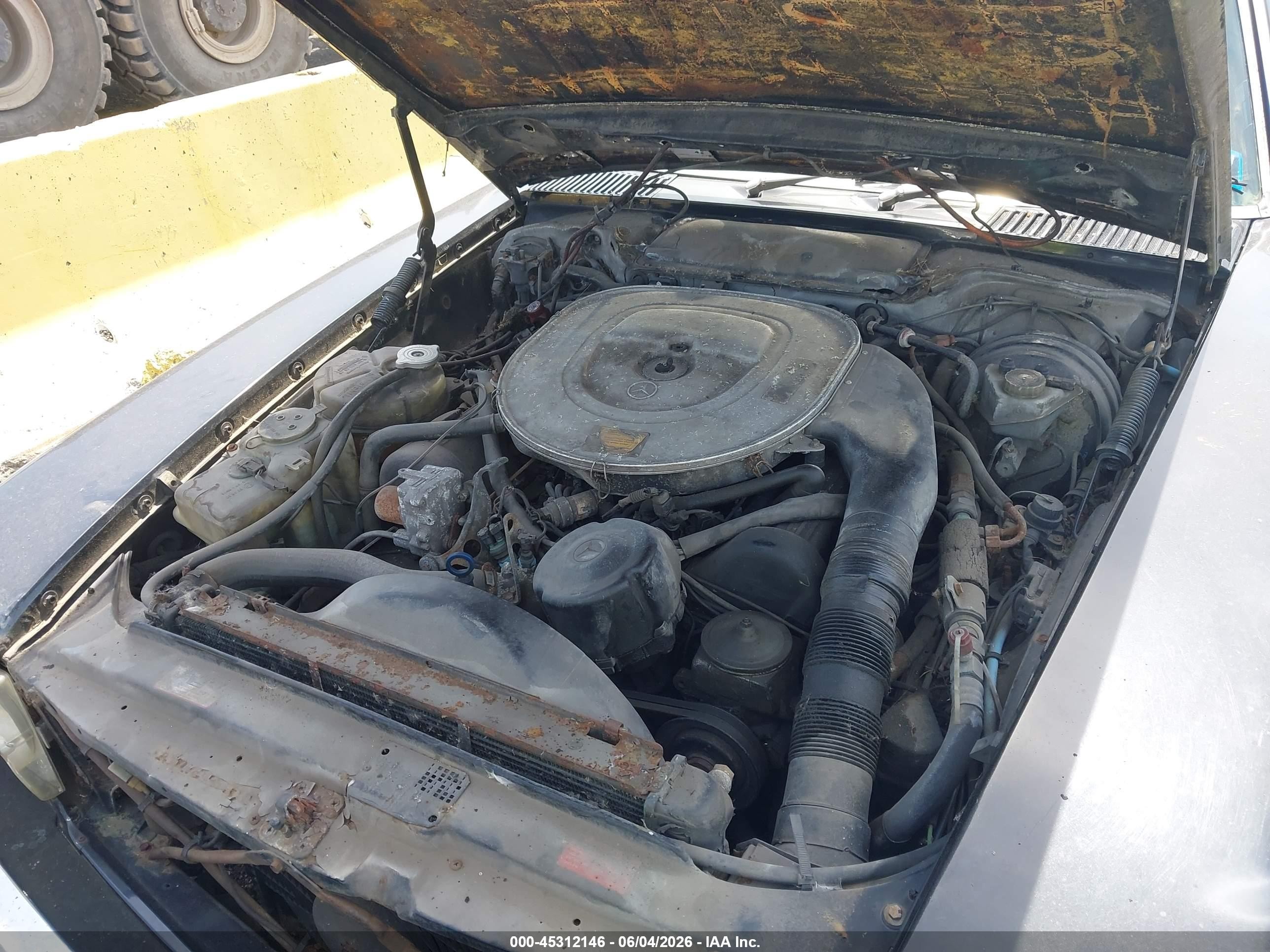 1989 Mercedes-benz 560 Sl Черный vin: WDBBA48D7KA094426