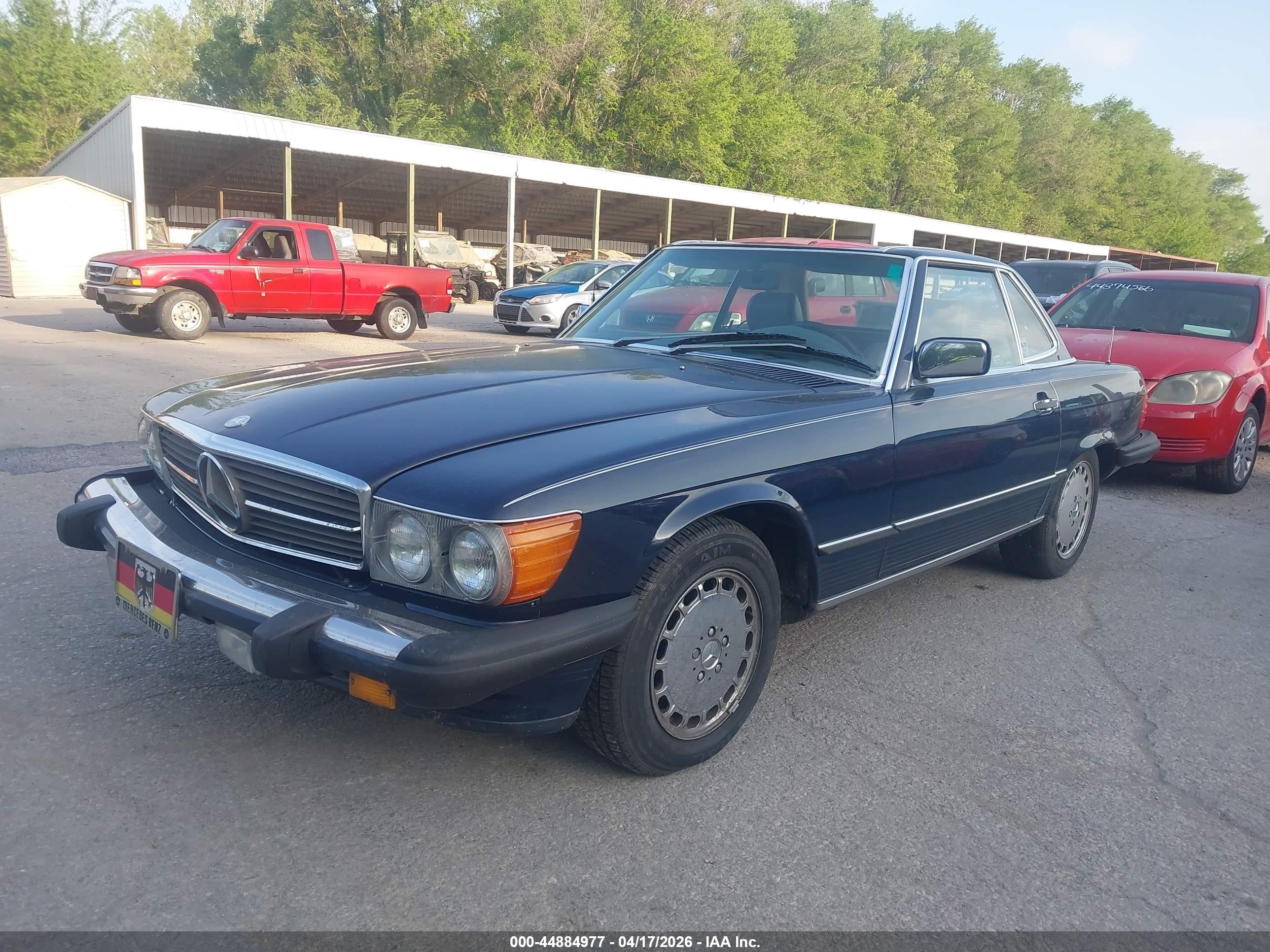 1986 Mercedes-benz 560 Sl Dark Blue vin: WDBBA48D8GA049471