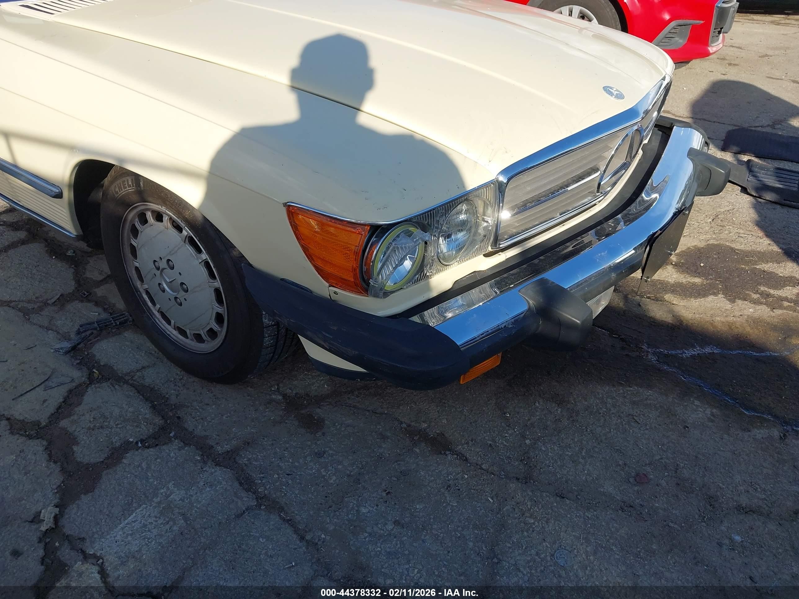 1987 Mercedes-benz 560 Sl Beige vin: WDBBA48D8HA057846