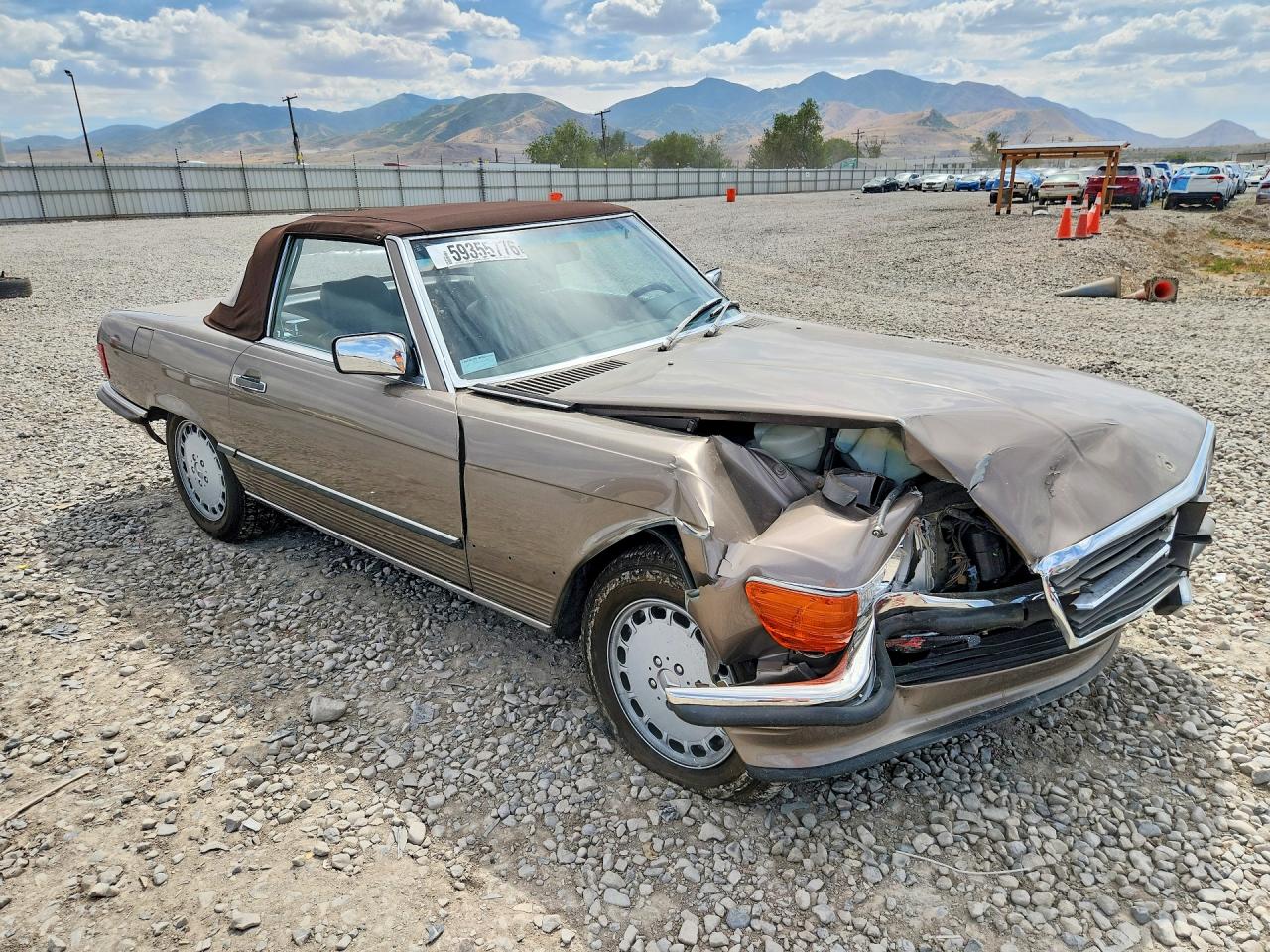 1987 Mercedes-benz 560 Sl Tan vin: WDBBA48D8HA070757
