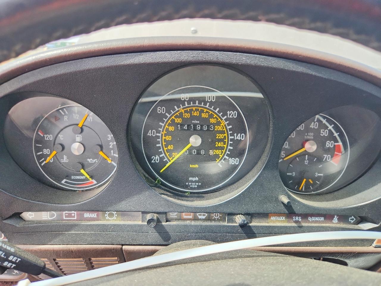 1987 Mercedes-benz 560 Sl Tan vin: WDBBA48D8HA070757