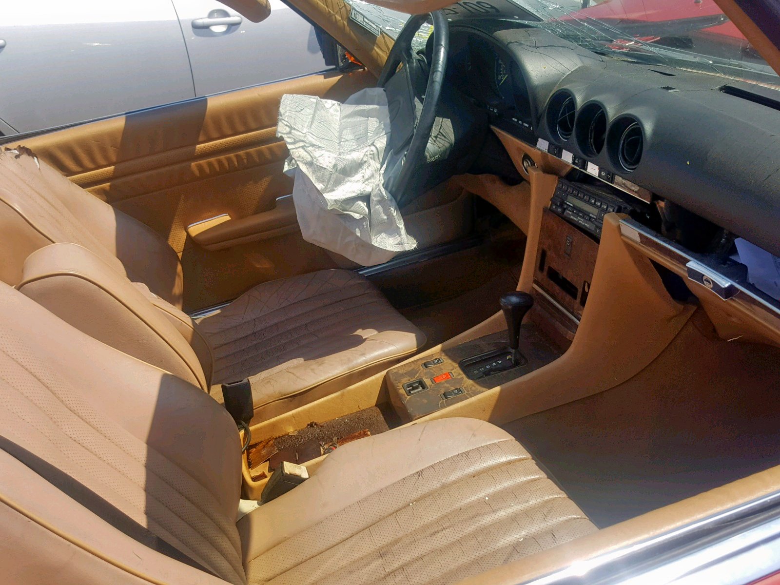 1987 Mercedes-benz 560 Sl Red vin: WDBBA48D9HA061047