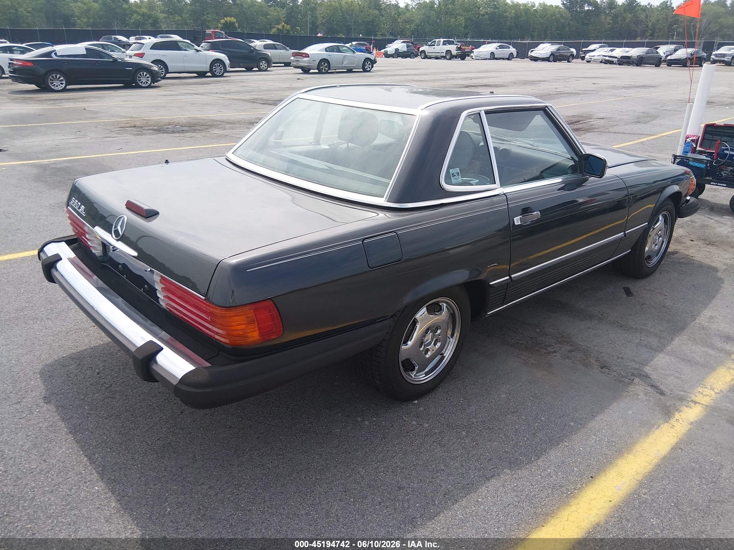 1987 Mercedes-benz 560 Sl Gray vin: WDBBA48D9HA071464