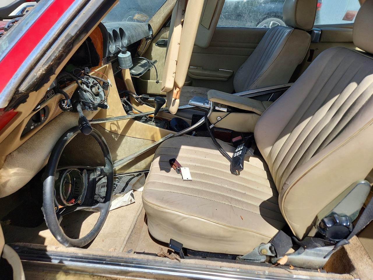 1988 Mercedes-benz 560 Sl Red vin: WDBBA48D9JA078307