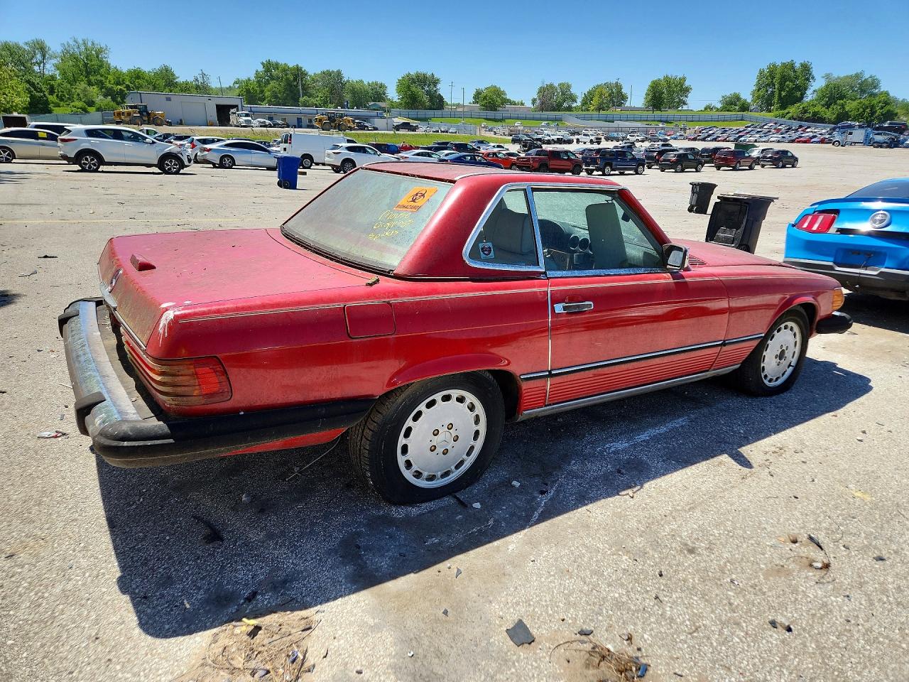 1988 Mercedes-benz 560 Sl Red vin: WDBBA48D9JA078307